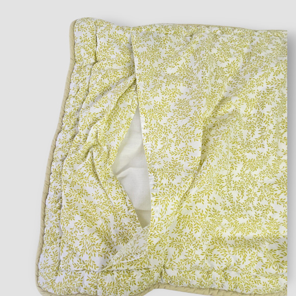 2 Croscill Cecilia King Shams Roses and Eyelet Lace Cottage Patchwork 86"x18" - Picture 6 of 8